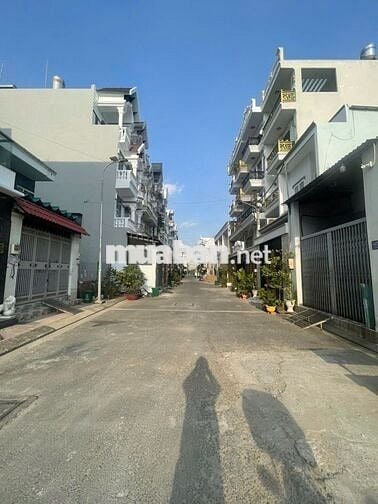 BÁN CẶP ĐẤT ĐẸP KHU PHÂN LÔ ĐƯỜNG 18B – KHU NHÀ ĐỒNG BỘ, DÂN TRÍ CAO
