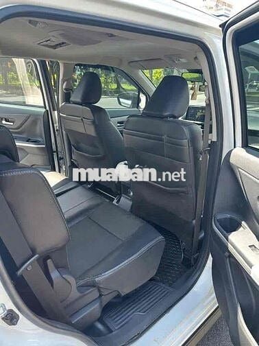 Bán Toyota Veloz Cross 2022 CVT Top hỗ trợ bank