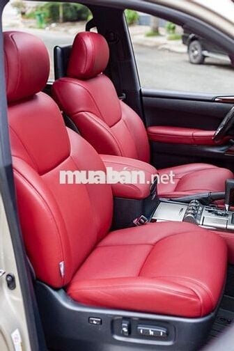 Lexus LX570 2014 màu vàng cát