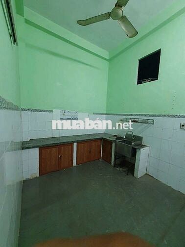 Cho thuê nhà NC hẻm xe tải góc 2 MT 2PN 2WC Phạm Văn Chiêu P9
