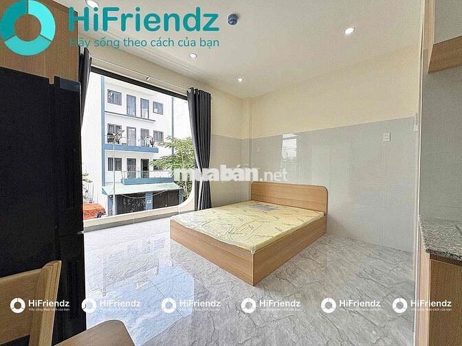 Căn Hộ Cửa Sổ Trời Full Nội Thất Ngay Hàng Xanh Gần Hutech, GTVT