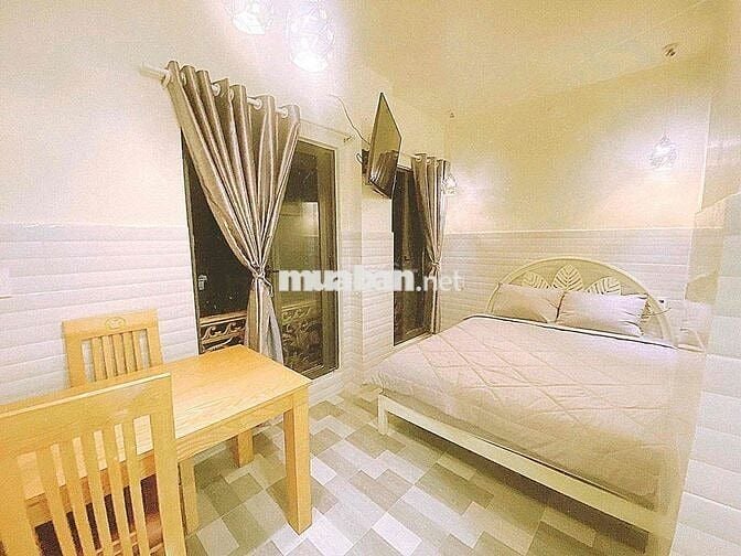 Cho thuê căn hộ đầy đủ tiện nghi ngay cầu chữ Y Qua Q5 2p đi xe