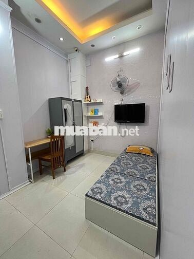 Đường số 4, mới, xe hơi rộng rãi, đối diện vạn phúc City