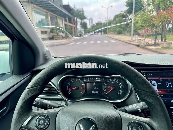 VinFast Fadil Base 2020 - Trắng - 6v2km