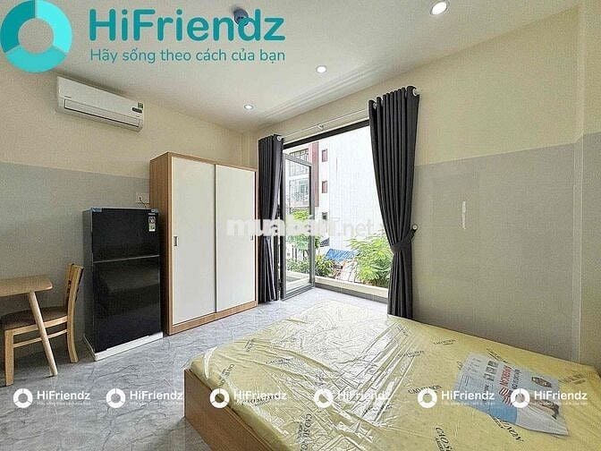 Căn Hộ Cửa Sổ Trời Full Nội Thất Ngay Hàng Xanh Gần Hutech, GTVT