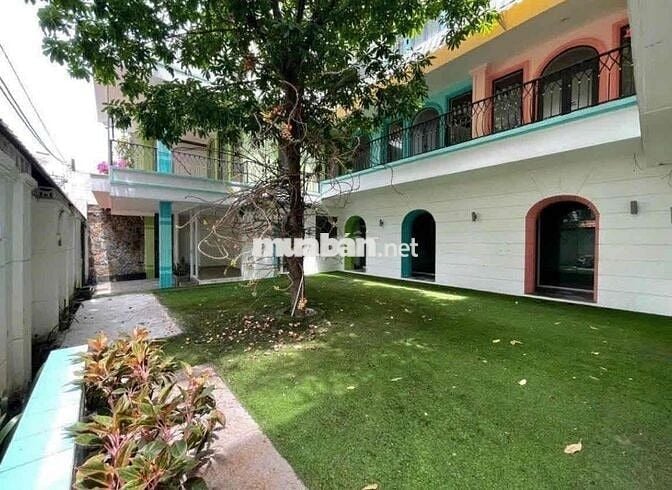 BIỆT THỰ SÂN VƯỜN TRẦN THIỆN CHÁNH PHÚ NHUẬN NGANG 22M TRỆT 2 LẦU 149T