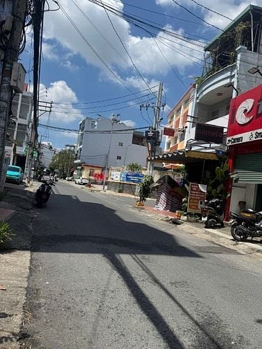 Bán nhà MT 43 Hà Thị Đát, P. Tân Sơn Nhì, sát trường Đặng Trần Côn