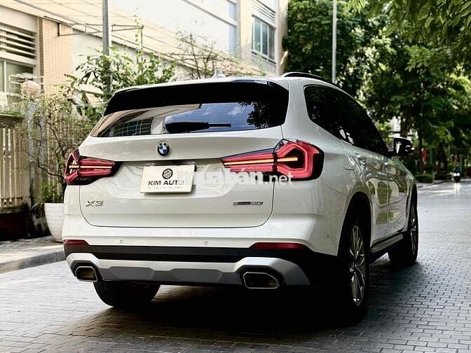 BMW X3 2024 sDrive20i - 4700 km