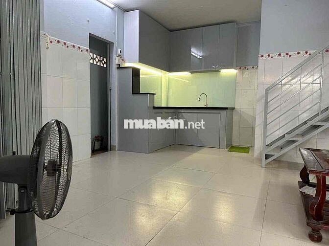 căn góc 2 mặt hẻm nhựa oto 2 tầng hoàng hoa thám