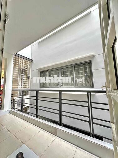 Full Nội Thất Cao Cấp, Điện Nước Rẻ, Nhà Hiếm Trên Thị Trường