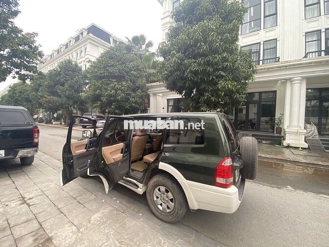 Mitsubishi Pajero 2004 3.5 - 20 km