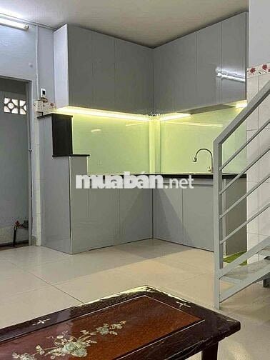 căn góc 2 mặt hẻm nhựa oto 2 tầng hoàng hoa thám