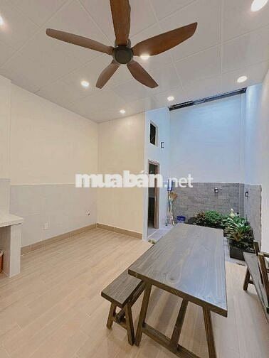 Bán Nhà 90m2 2 Mặt Tiền Hẻm Xe Tải Gần Nguyễn Văn Quá Q12