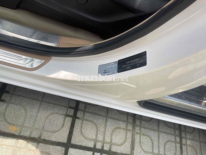 Kia Sedona 2016 3.3L GATH - 78000 km