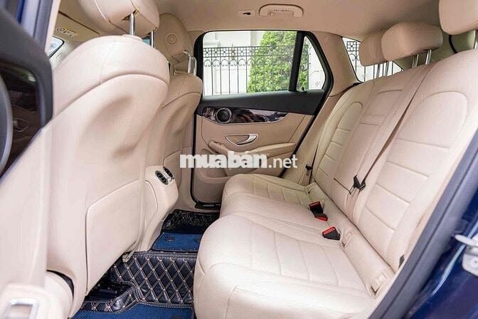 Mercedes Benz GLC200 2022 Xanh  - 37000 km