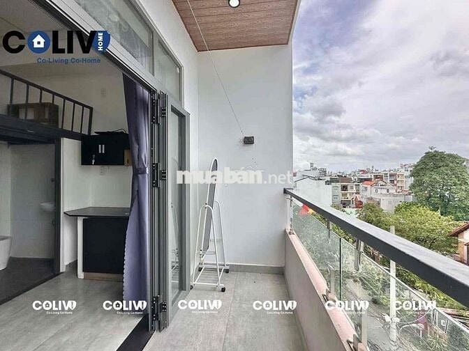 PHÒNG CÓ GÁC LỬNG BAN CÔNG VÀ CỬA SỔ TRỜI NGAY DƯƠNG QUẢNG HÀM