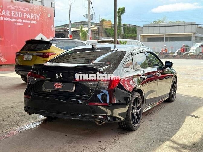 Honda Civic 2022 RS 60000 km xe đẹp zin không lỗi