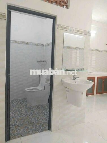 Cho thuê nhà trệt lầu gần sân banh gò đậu