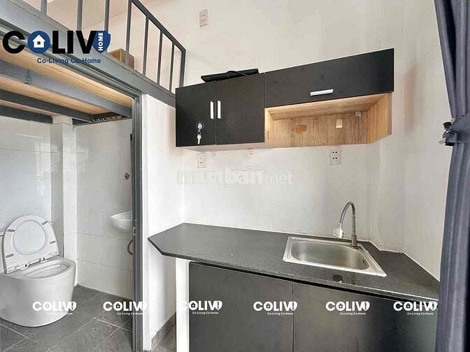 PHÒNG CÓ GÁC LỬNG BAN CÔNG VÀ CỬA SỔ TRỜI NGAY DƯƠNG QUẢNG HÀM