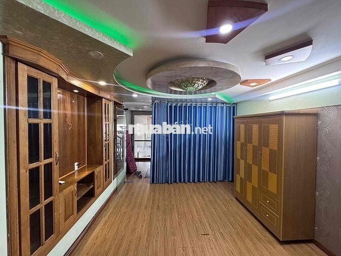 Phòng đôi rộng Full Nội Thất Cao Cấp Ở Được Nhiều Người Nhiều xe