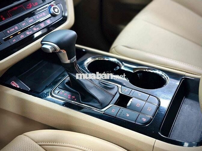 Kia Sedona 2021 3.3 GAT PREMIUM Siêu chất