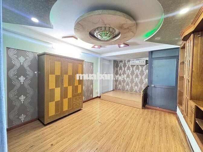 Phòng đôi rộng Full Nội Thất Cao Cấp Ở Được Nhiều Người Nhiều xe