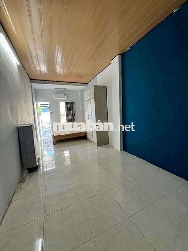 NHÀ 2TẦNG KIÊN CỐ, SẠCH SẼ,2PN, FULL NỘI  THẤT KHU NGUYỄN VĂN THOẠI