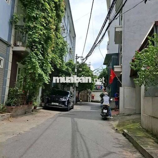Văn Tiến Dũng - chỉ 6 tỷ - 5 tầng mới cóng ô tô đỗ cổng - sát phố Văn Tiến Dũng - chỉ 6 tỷ - 5 tầng mới cóng ô tô đỗ cổng - sát phố