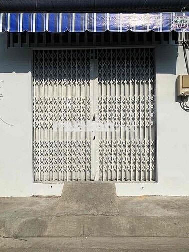 Nhà(4x23m) Chợ Tân Hương cấp 4 trống suốt đường xe tải