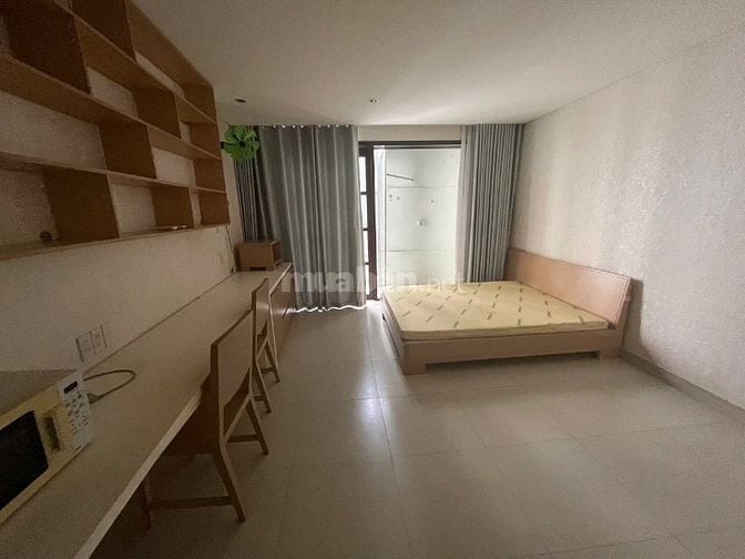 305/3 Nam Kỳ Khởi Nghĩa, cho thuê nguyên căn 