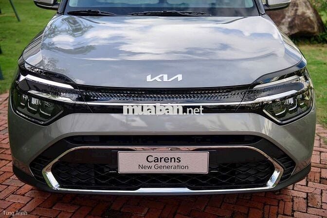 Kia Carens 2025