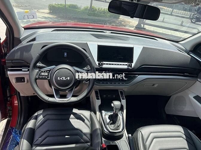 Kia Carens 2025