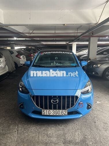 Mazda 2 2017 màu xanh, 150.000 km