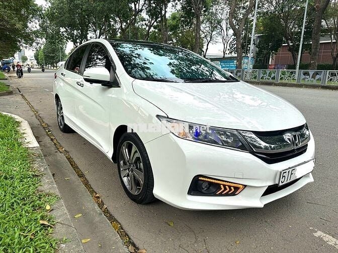 Bán xe City 2016 1.5 AT,1 chủ,full option,giá tốt