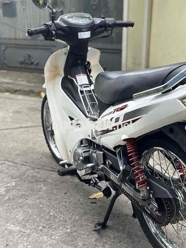 Yamaha Sirius 50cc 2012 trắng SD37000km bs.49