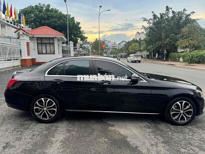 Mercedes Benz C200 giá tốt