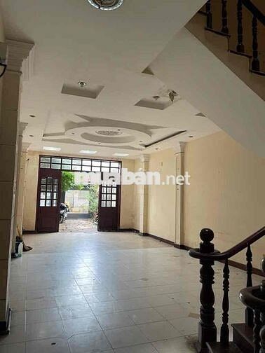 CĂN HỘ DỊCH 4 TẦNG ĐƯỜNG THÔNG GẦN CHỢ SÁT MẶT TIỀN TRẦN VĂN MƯỜI