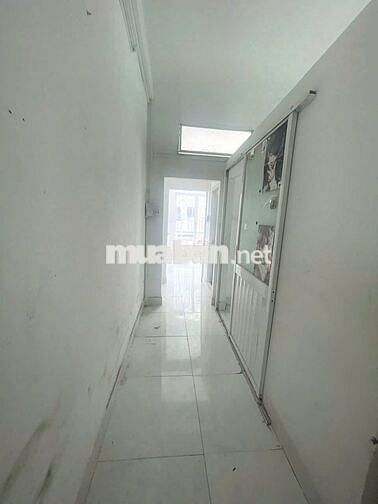 Cho Thuê Nhà Đường Trần Khắc Chân, Quận 1 ( Ngang 4.5m - KD Tự Do )
