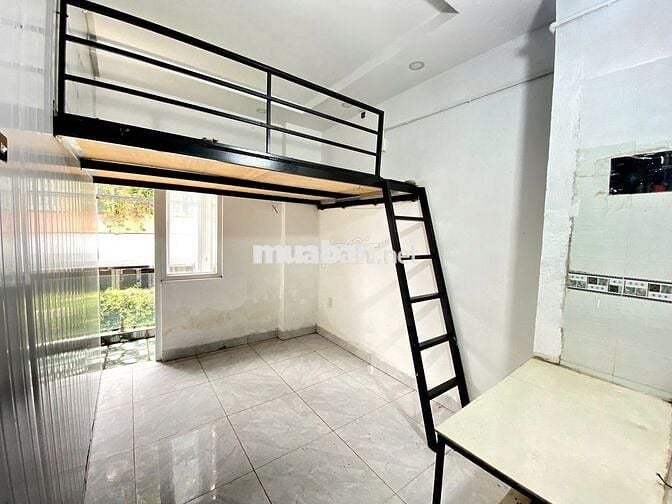 PHÒNG TRỌ CÓ BAN CÔNG GÁC ĐƯỜNG PHẠM NGŨ LÃO