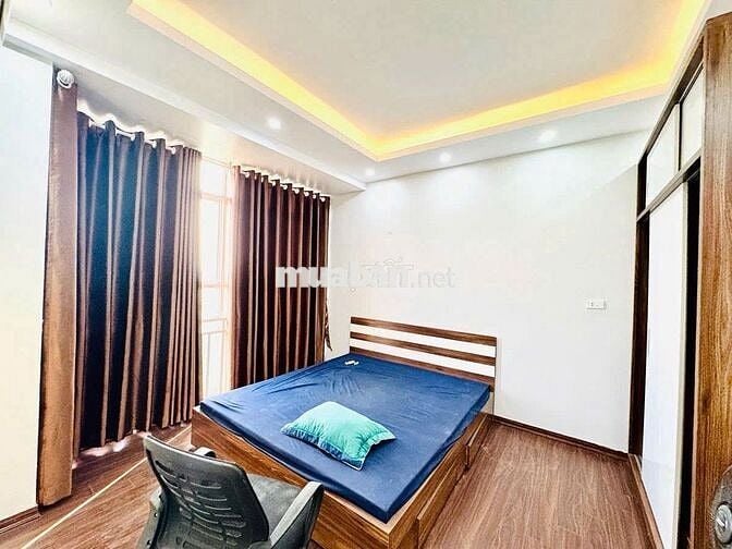 Chính chủ bán gấp CH CT5B Mễ Trì Thượng, 109m2, 3N,2WC, giá 6.79 tỷ