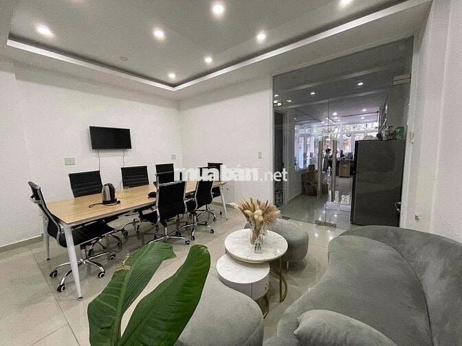 Mặt bằng làm VP CTy KDC Him Lam - 100m2 - Có hầm để xe - giá thuê 20tr