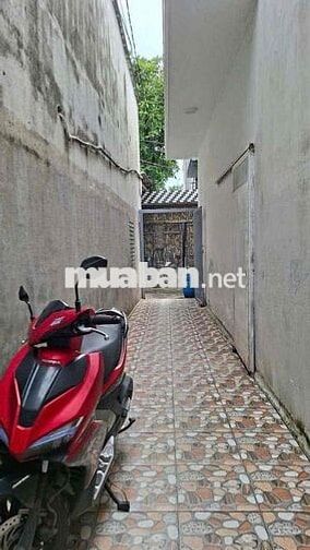 Nhà 2 tầng 40m2 đất ấp 5 đông thạnh hóc môn chỉ 1,5 tỷ đồng