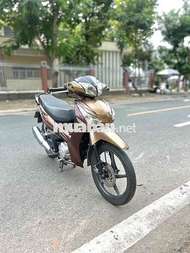 HONDA FUTURE 125 - MÁY ÊM RU