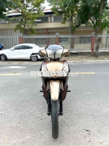 HONDA FUTURE 125 - MÁY ÊM RU