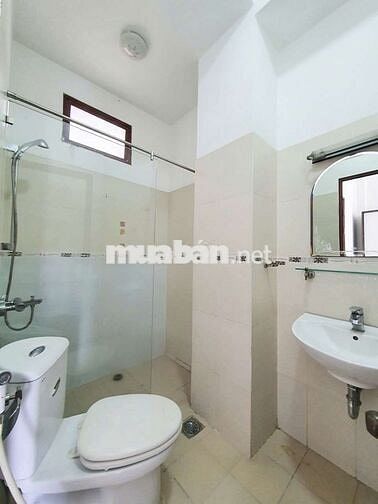 STUDIO BAN CÔNG, FULL NỘI THẤT, NUÔI PET, NHÀ MỚI GẦN NHÀ GA TÂN CẢNG