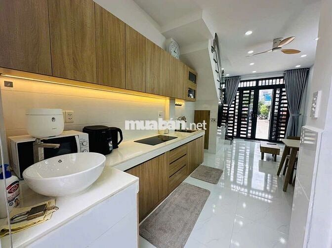 Nhà 1 trệt1 lầu full nội thất hẻm liên khu 4/5 BHH B bình tân