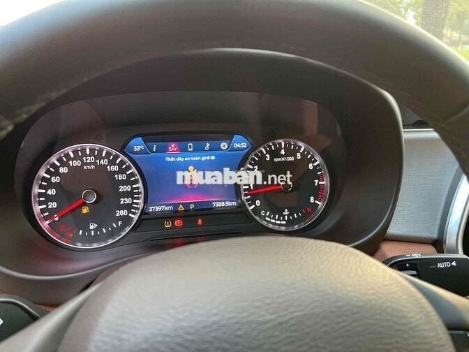 VinFast Lux A2.0 2021 Premium 2.0 AT - 37000 km