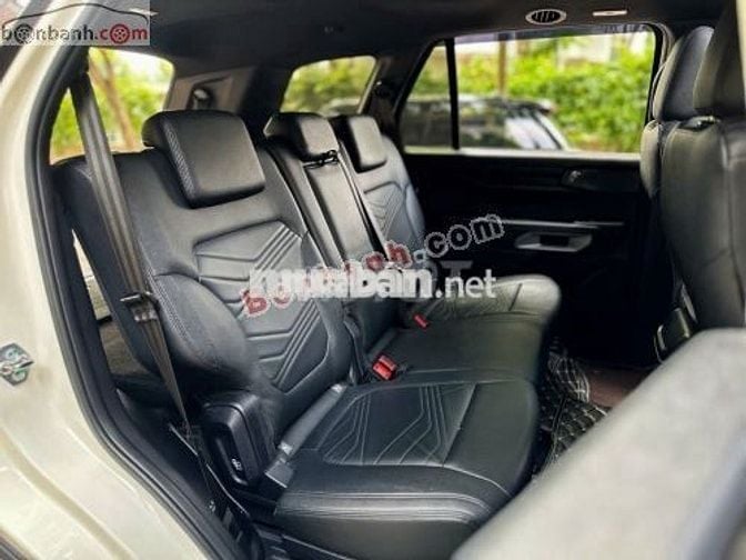 Ford Everest Titanium 2.0L 4x2 AT 2022