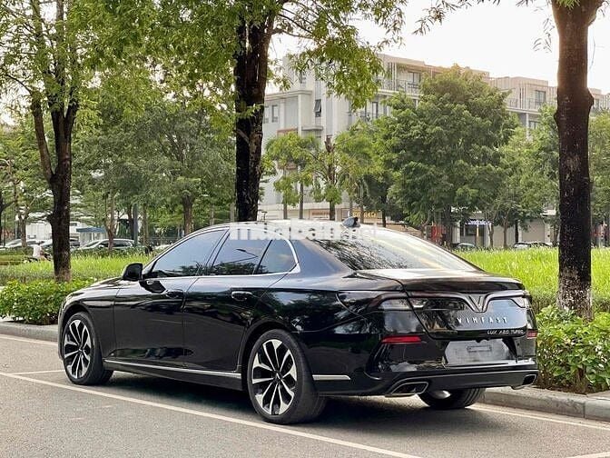 VinFast Lux A2.0 2021 Premium 2.0 AT - 37000 km