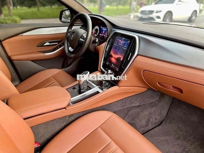 VinFast Lux A2.0 2021 Premium 2.0 AT - 37000 km
